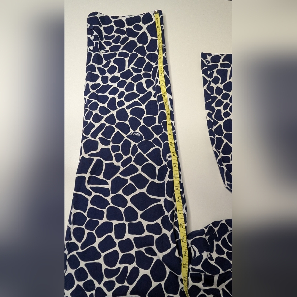 SEE DETAILS - Lilly Pulitzer Womens Size 8 Kristen Capri Cropped Navy Pants - Picture 11 of 15